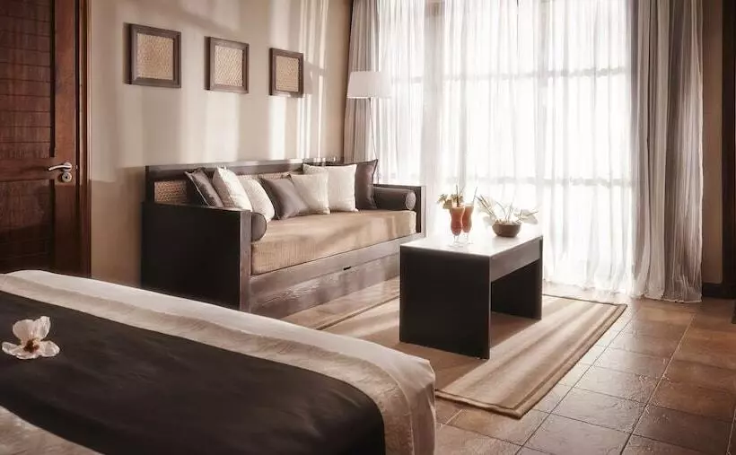 اتاق لوکس, Palm Hotel & Spa