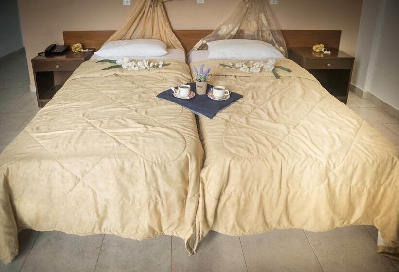 スタンダードスタジオ, Antonios