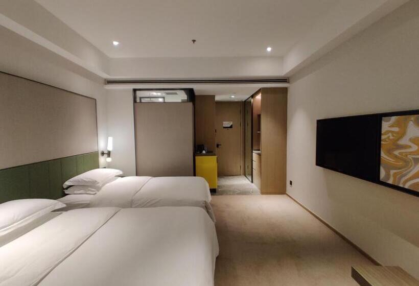 Номер Стандарт, Empark Grand Hotel Kunming