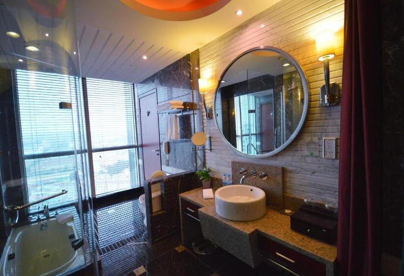 Люкс Повышенной Комфортности, Empark Grand Hotel Kunming