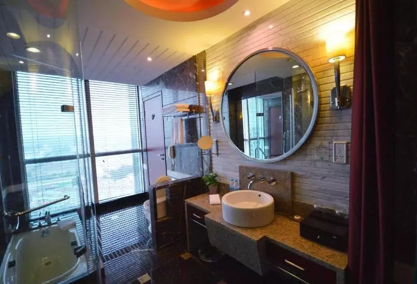 デラックスルーム, Empark Grand Hotel Kunming