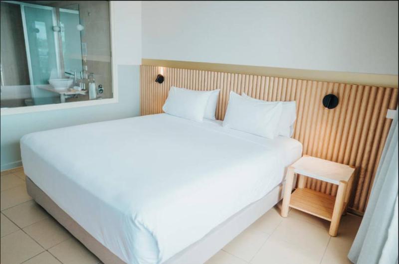 带观景的豪华间, Grand Hotel & Casino