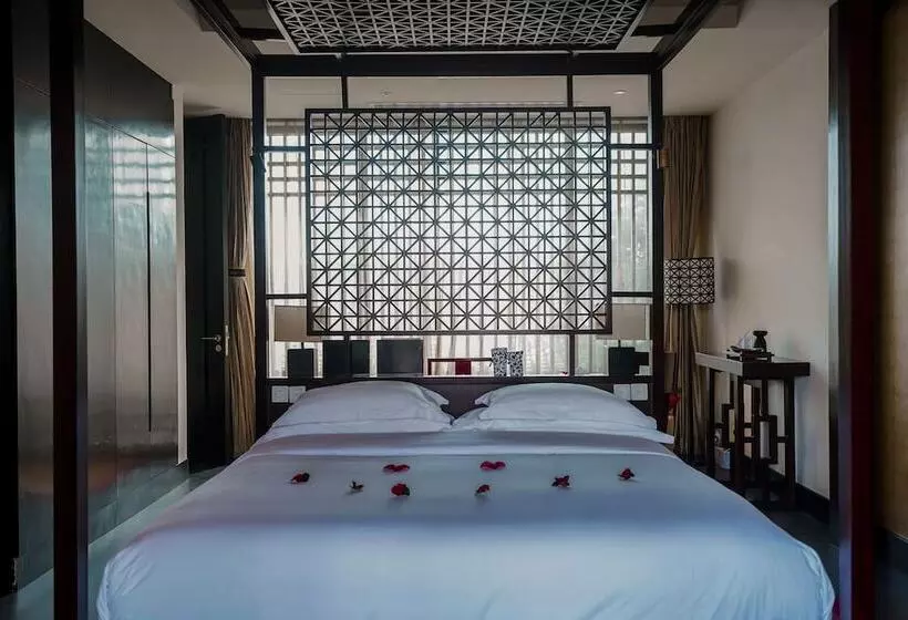 デュプレックス２ベッドルームアパート, Banyan Tree Lijiang