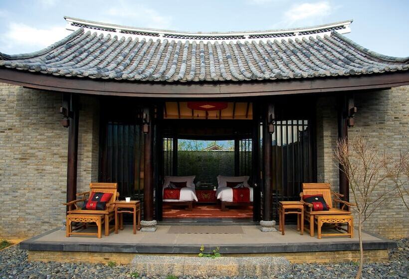 ویلای 3 خوابه, Banyan Tree Lijiang