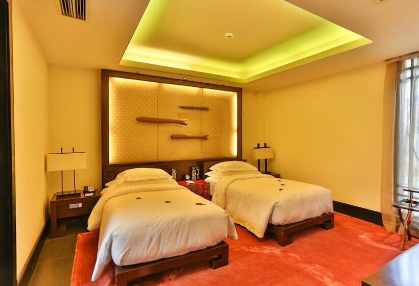 ویلای 3 خوابه, Banyan Tree Lijiang