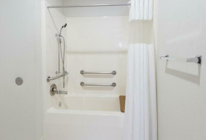 חדר סטנדרט מותאם לאדם עם מוגבלויות, Baymont By Wyndham Rockford