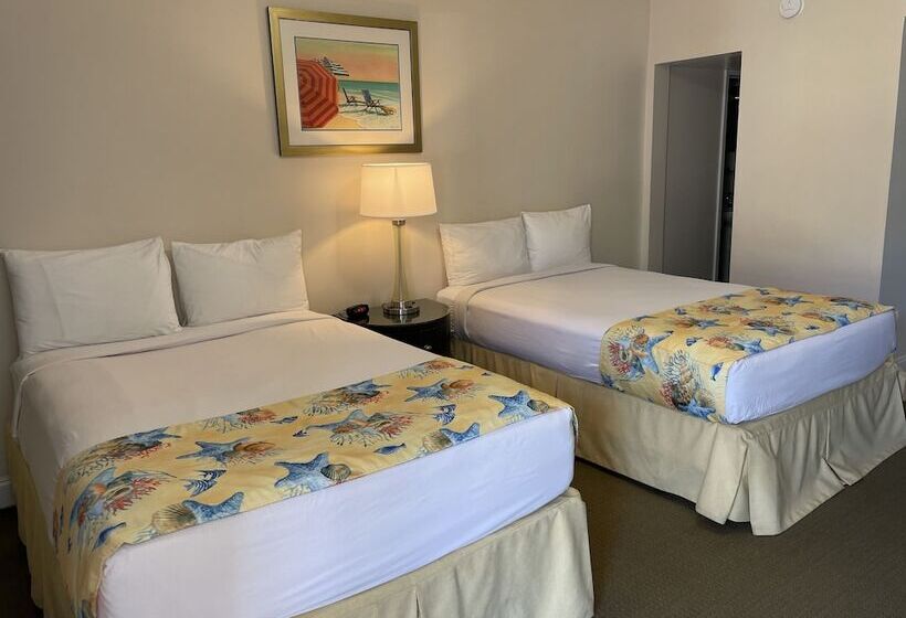 带2个双人床的标准工作室, Beach Place