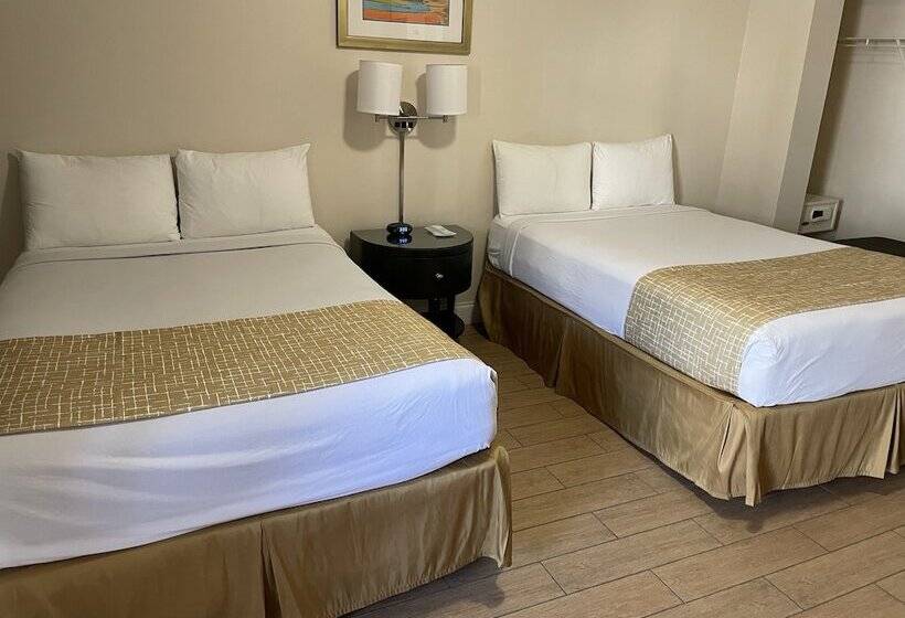 带2个双人床的标准工作室, Beach Place