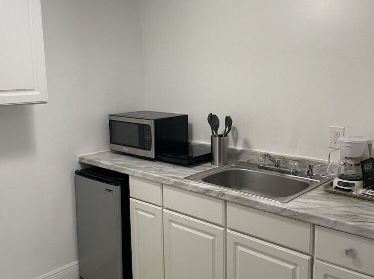 高级大房间, Beach Place