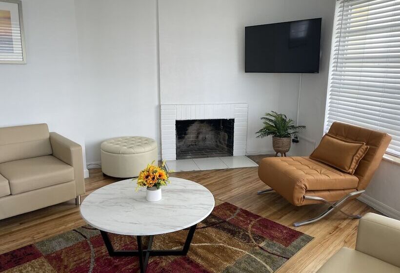 两卧家庭套房, Beach Place