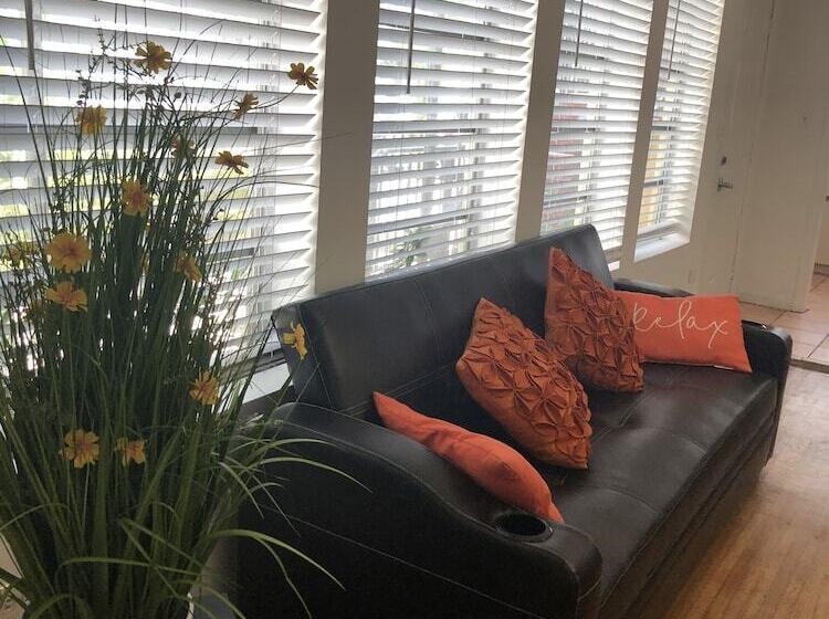 两卧家庭套房, Beach Place