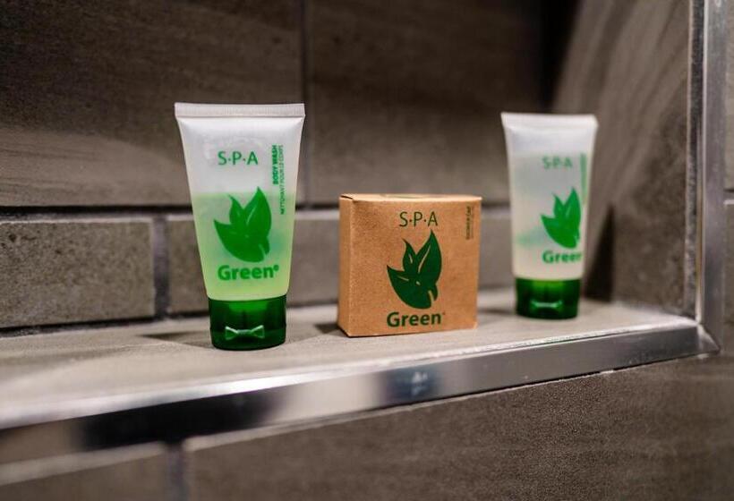 Номер Стандарт, Gateway Inn Gardena