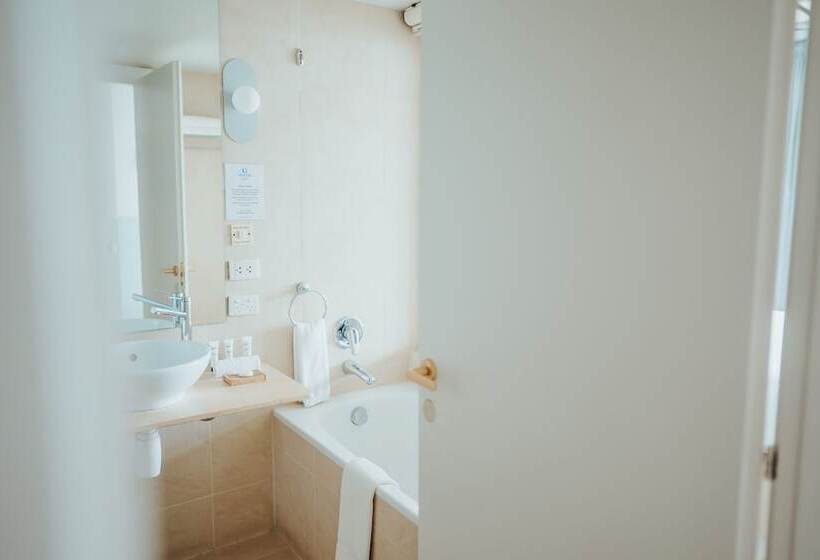 带观景的标准间, Grand Hotel & Casino