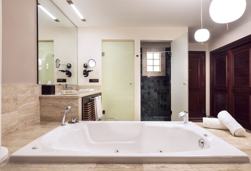 سوییت جونیور, Grand Palladium Select White Sand Resort & Spa - All Inclusive