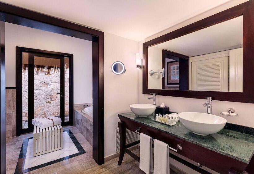 بانگلوی استاندارد, Grand Palladium Select White Sand Resort & Spa - All Inclusive