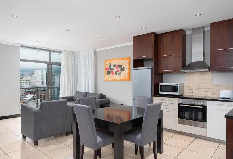 آپارتمان 2 خوابه, Icon Luxury Apartments