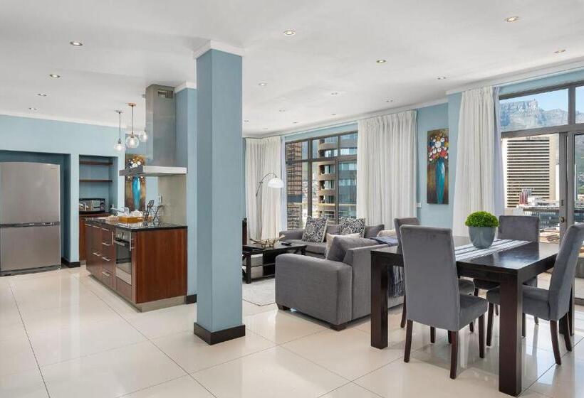 , Icon Luxury Apartments