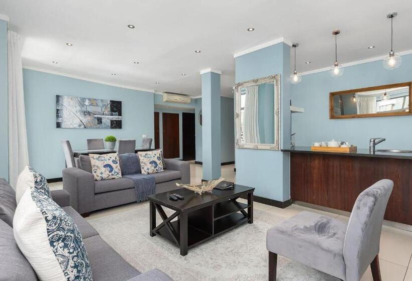 , Icon Luxury Apartments