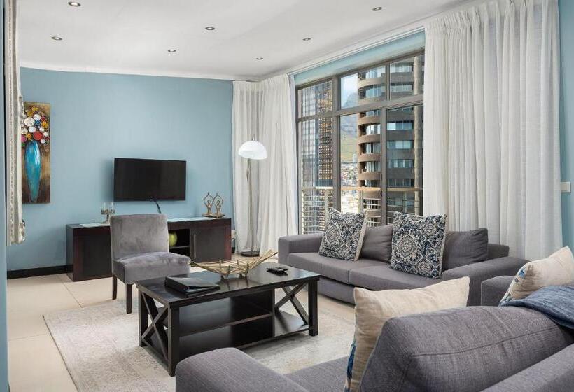 , Icon Luxury Apartments