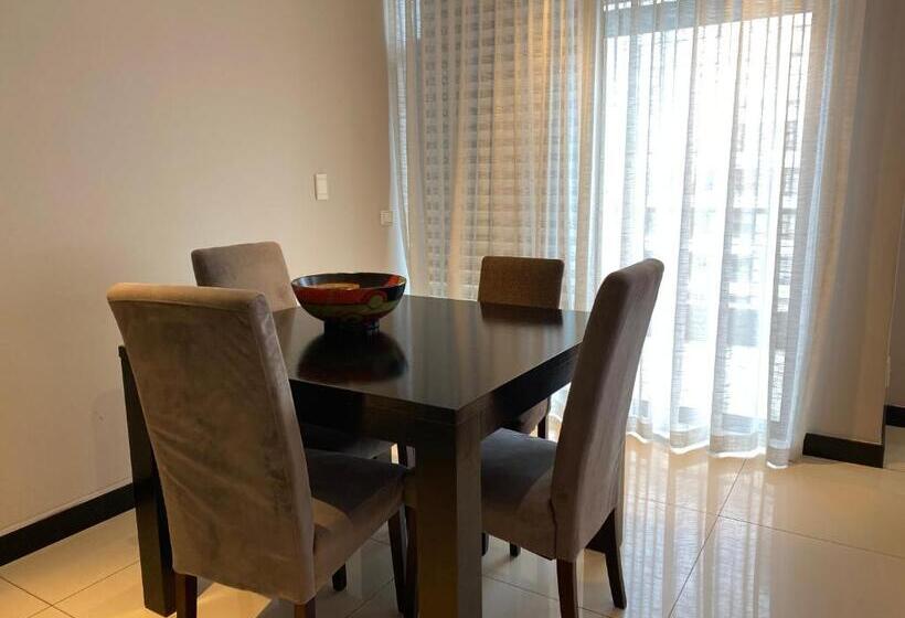 , Icon Luxury Apartments