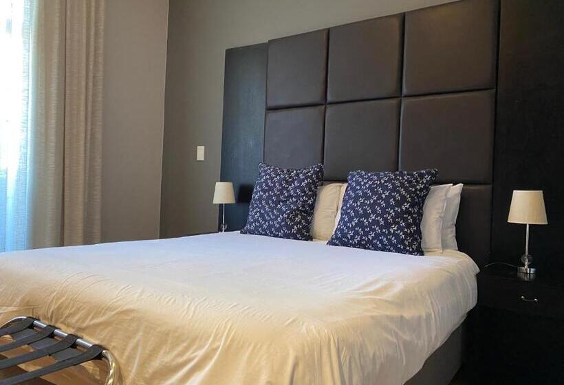 1 Bedroom Penthouse Apartment, Icon Luxury Apartments