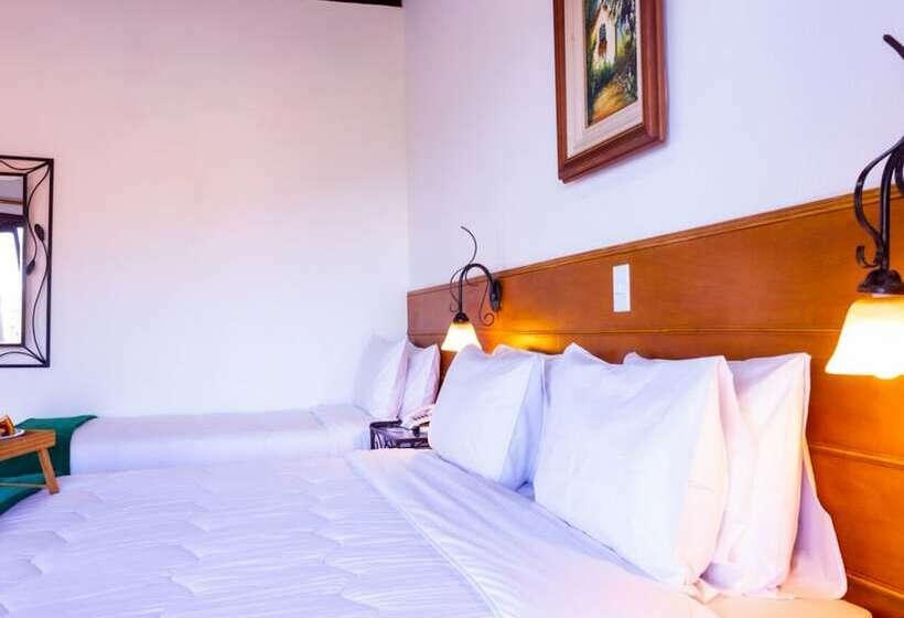 غرفة قياسية ثلاثية, Ilha Branca Inn