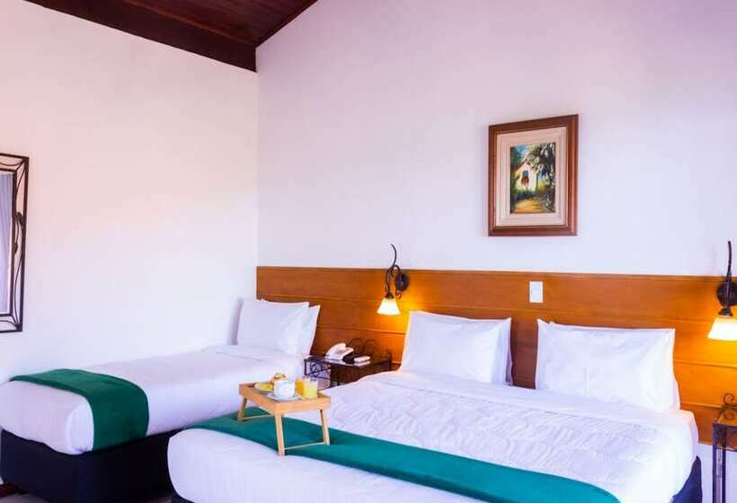 غرفة قياسية ثلاثية, Ilha Branca Inn