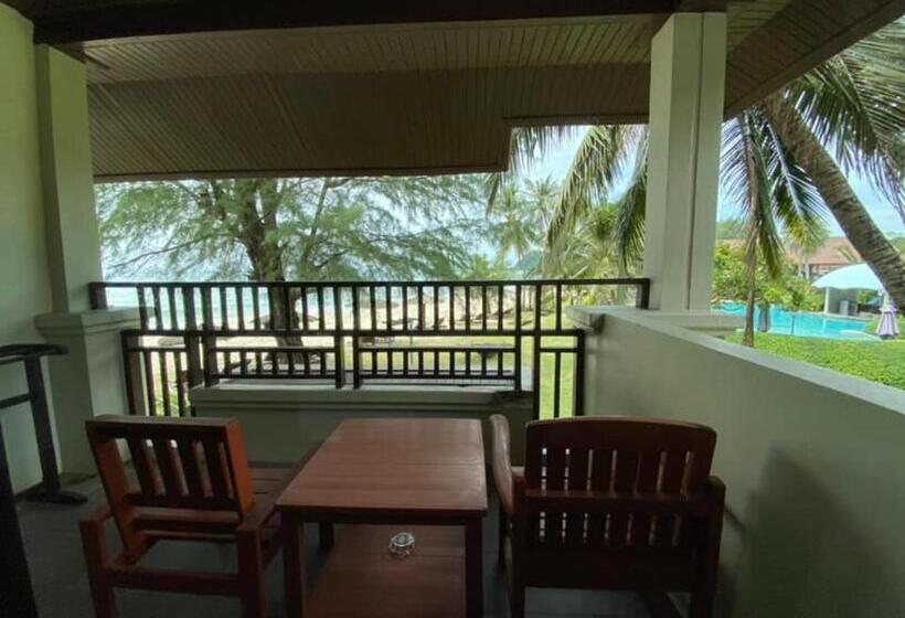 اتاق لوکس با چشم‌انداز استخر, Klong Prao Resort   Sha Extra Plus