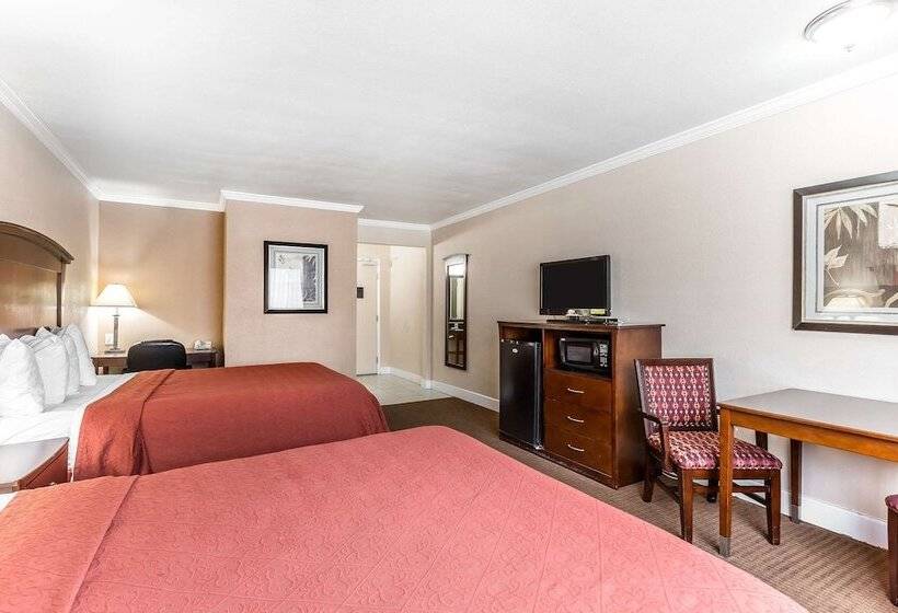 Номер Стандарт 2 Двуспальные Кровати, Quality Inn Near Hearst Castle