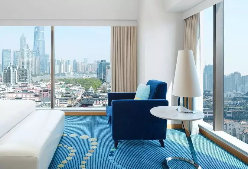 Club-studio, Renaissance Shanghai Yu Garden Hotel On The Bund