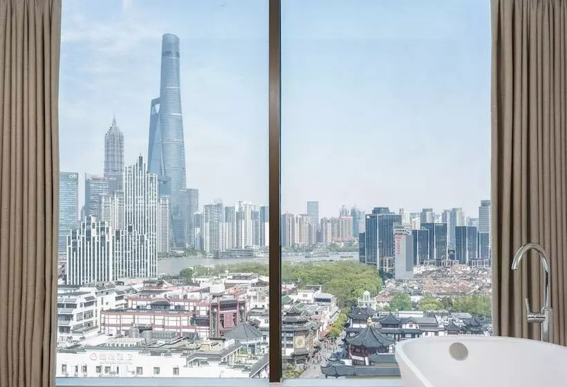 Club-studio, Renaissance Shanghai Yu Garden Hotel On The Bund