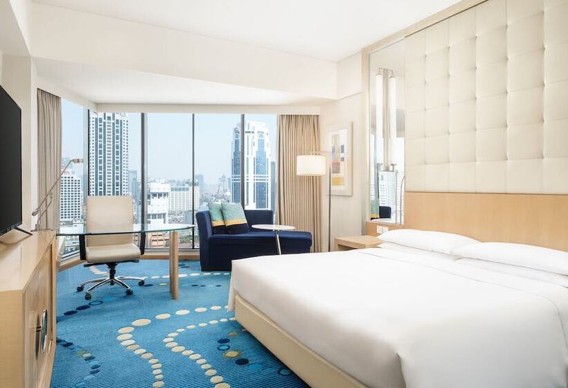 Quarto Club, Renaissance Shanghai Yu Garden Hotel On The Bund