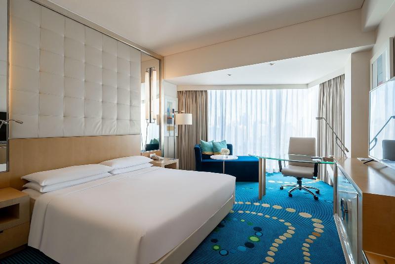 Quarto Club, Renaissance Shanghai Yu Garden Hotel On The Bund