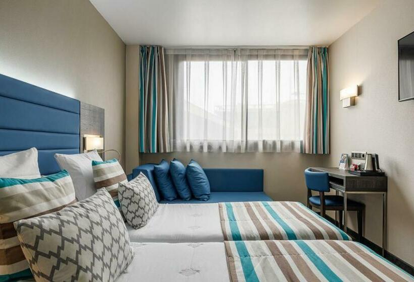 اتاق سوپریور, Ronda Lesseps