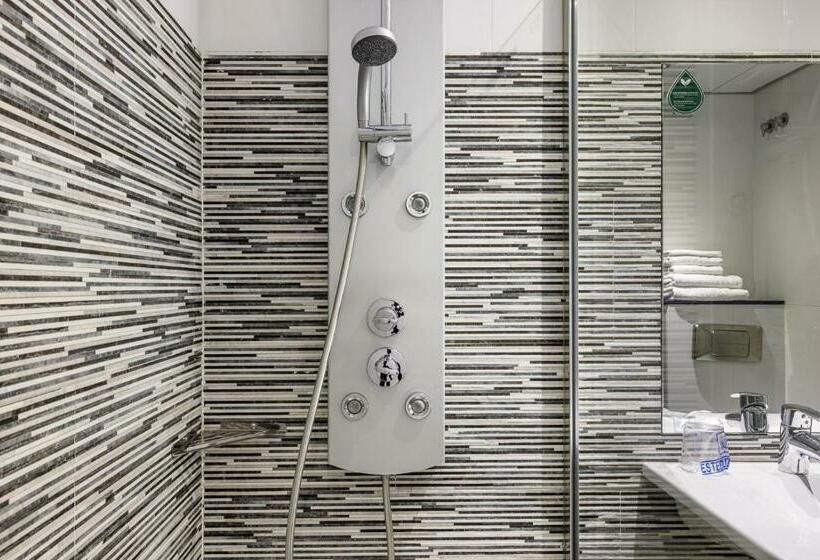 اتاق سوپریور سه تخته, Ronda Lesseps