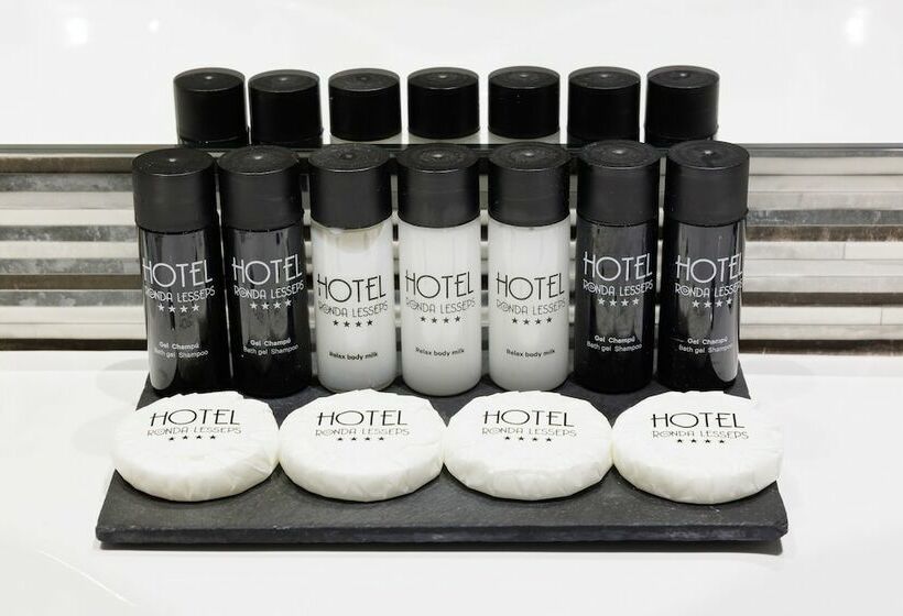 اتاق سوپریور سه تخته, Ronda Lesseps