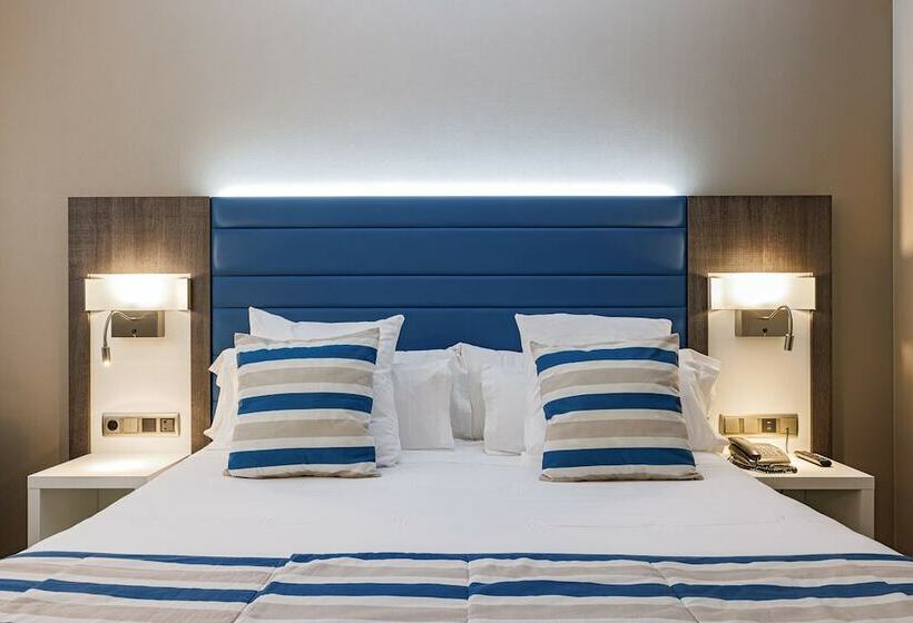 اتاق سوپریور, Ronda Lesseps