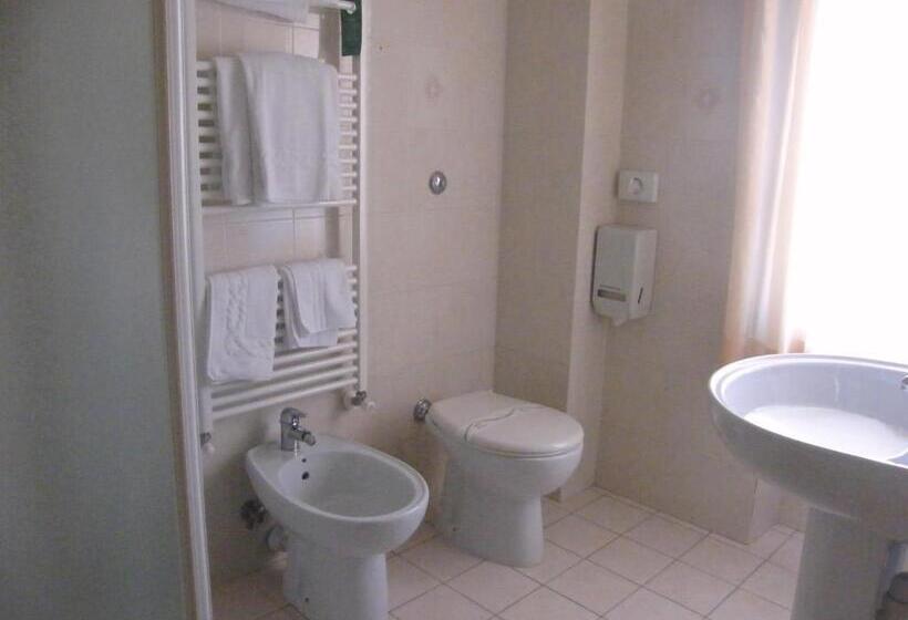 Chambre Standard, Serena