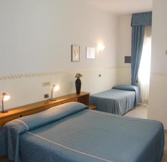 Chambre Triple Standard, Serena