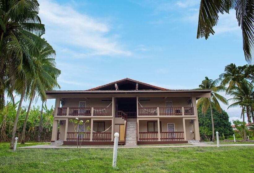 Quarto Superior, Village Paraíso Tropical