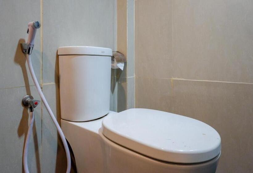 豪华房间, Reddoorz Plus Near Hotel Benua Kendari