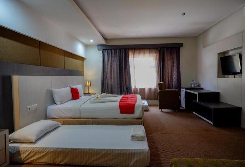家庭间, Reddoorz Plus Near Hotel Benua Kendari