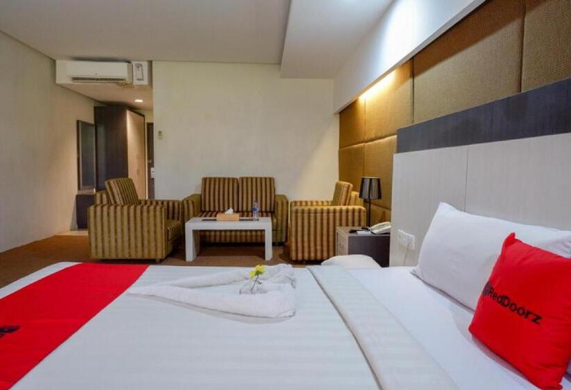 家庭间, Reddoorz Plus Near Hotel Benua Kendari