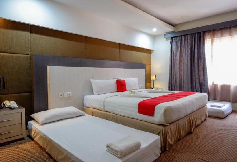 패밀리 룸, Reddoorz Plus Near Hotel Benua Kendari