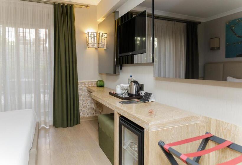 غرفة قياسية مطلّة علي الحديقة, Bodrium Hotel & Spa