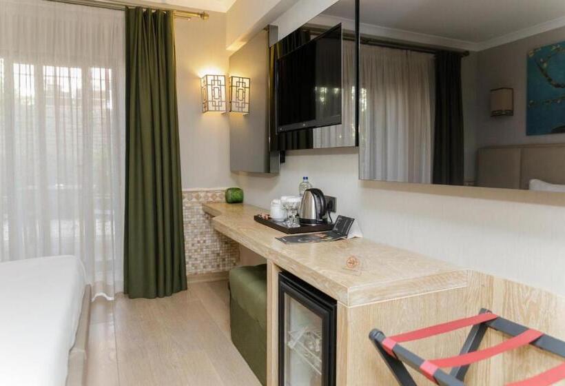 غرفة قياسية مطلّة علي الحديقة, Bodrium Hotel & Spa