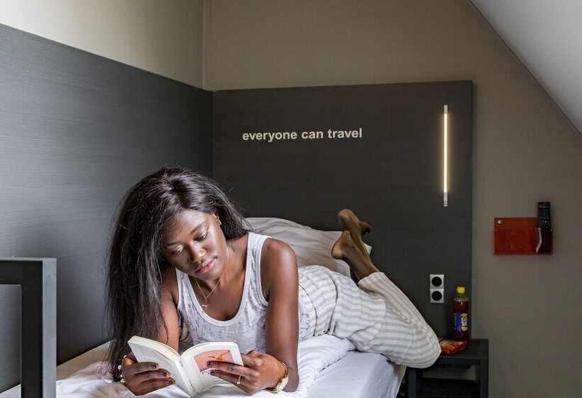 غرفة قياسية فردية, a&o Leipzig Hauptbahnhof