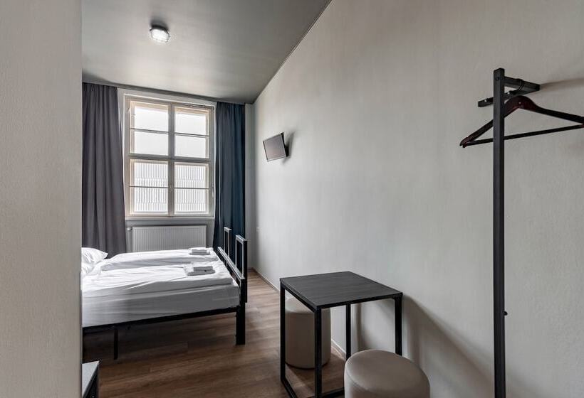 غرفة قياسية, a&o Leipzig Hauptbahnhof