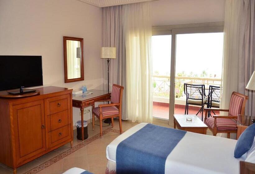 اتاق یک تخته با چشم‌انداز باغ, Continental Plaza Beach Resort