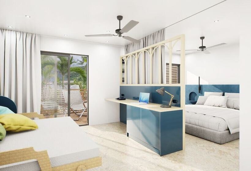 سوییت جونیور, Dimitile Hôtel & Spa